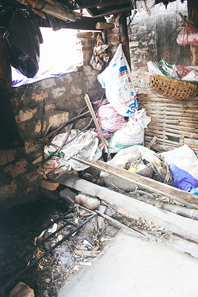 Người chị cả gánh vác trên vai cả một gia đình bệnh tật ảnh 5 Người chị cả gánh vác trên vai cả một gia đình bệnh tật ảnh 5