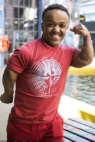 Một tù nhân ở Anh trở thành ngôi sao của mạng xã hội ảnh 1