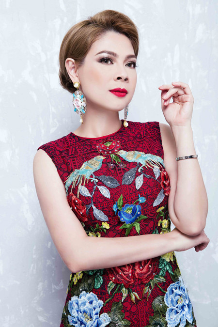 "Búp bê" Thanh Thảo tự tin khoe vóc dáng gợi cảm ảnh 1