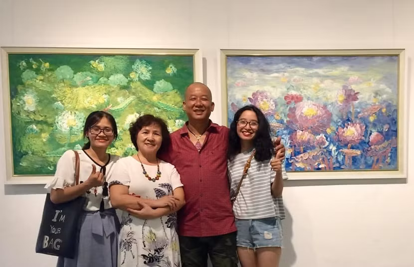 Họa sĩ Vũ Tuyên: Sen là người tình tuyệt vời trong nghệ thuật ảnh 9