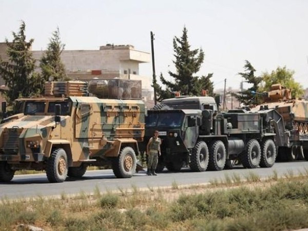 Thổ Nhĩ Kỳ triển khai khí tài quân sự đến Idlib tăng cường phòng thủ cho các trạm quan sát ảnh 1 Thổ Nhĩ Kỳ triển khai khí tài quân sự đến Idlib tăng cường phòng thủ cho các trạm quan sát ảnh 1