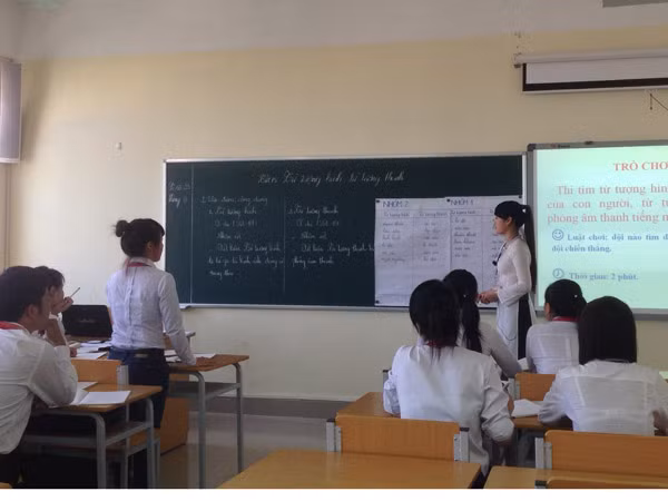 Khủng hoảng thừa nhân lực ngành sư phạm ảnh 1