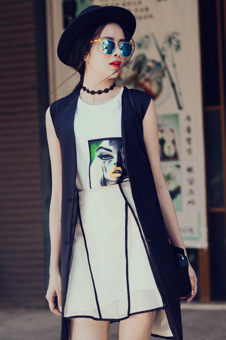 Diễn viên Sella Trương diện street style ấn tượng xuống phố ảnh 6