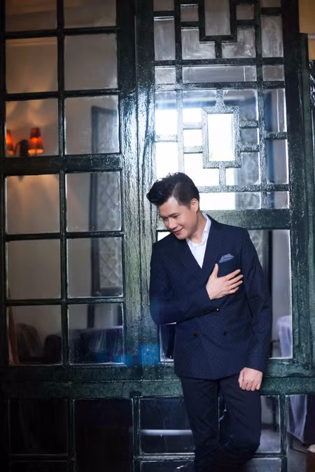 Quang Dũng thổn thức hát "Mãi mãi bên em" ảnh 9 Quang Dũng thổn thức hát "Mãi mãi bên em" ảnh 9