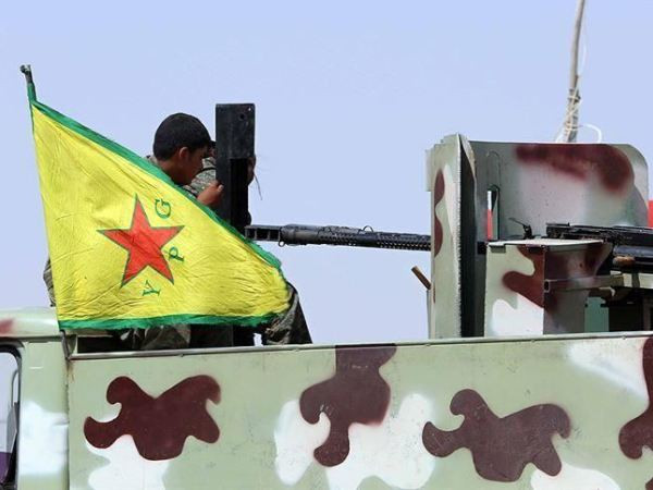Quân đội Nga bất ngờ đến thăm YPG ở Bắc Syria ảnh 1 Quân đội Nga bất ngờ đến thăm YPG ở Bắc Syria ảnh 1