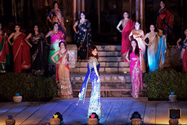 Hoa hậu Diệu Hoa diện váy Saree của Ấn Độ trẻ trung đi dự tiệc ảnh 8