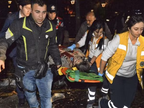 Thổ Nhĩ Kỳ: Đánh bom đẫm máu, ít nhất 32 người thiệt mạng ảnh 4