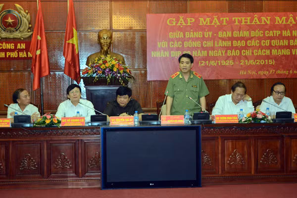 Chân tình buổi gặp mặt thân mật giữa CATP Hà Nội với lãnh đạo các cơ quan báo chí ảnh 2