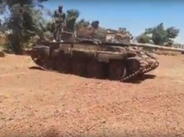 Phiến quân al- Nusra giao nộp vũ khí hạng nặng gần Cao nguyên Golan ảnh 1 Phiến quân al- Nusra giao nộp vũ khí hạng nặng gần Cao nguyên Golan ảnh 1