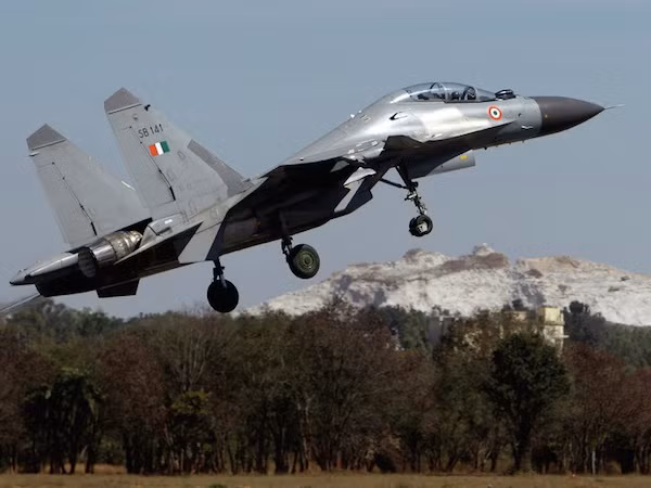 Nga-Ấn Độ thảo luận về việc hiện đại hoá chiến đấu cơ Su-30MKI ảnh 1
