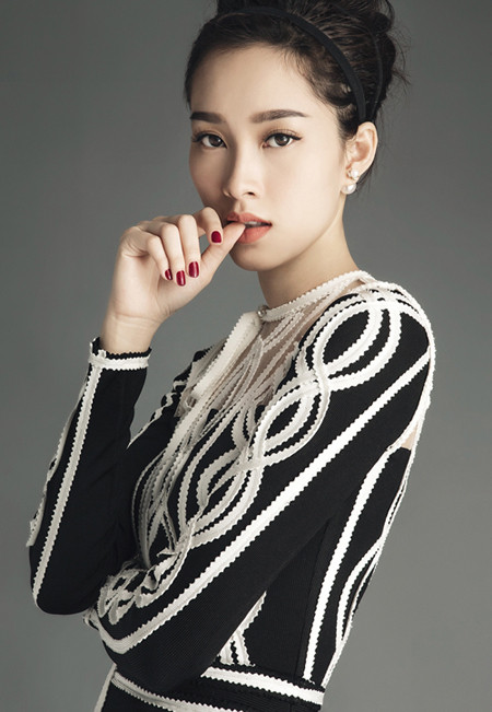 Hoa hậu Đặng Thu Thảo cuốn hút với phong cách gợi cảm ảnh 6