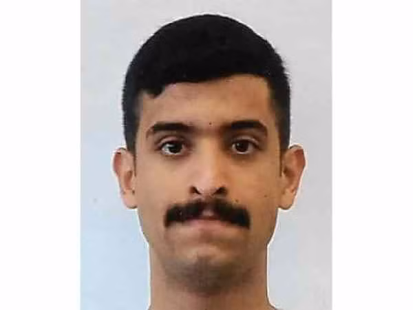 Mỹ: Thủ phạm xả súng ở căn cứ Pensacola có liên kết với al-Qaeda ảnh 1 Mỹ: Thủ phạm xả súng ở căn cứ Pensacola có liên kết với al-Qaeda ảnh 1
