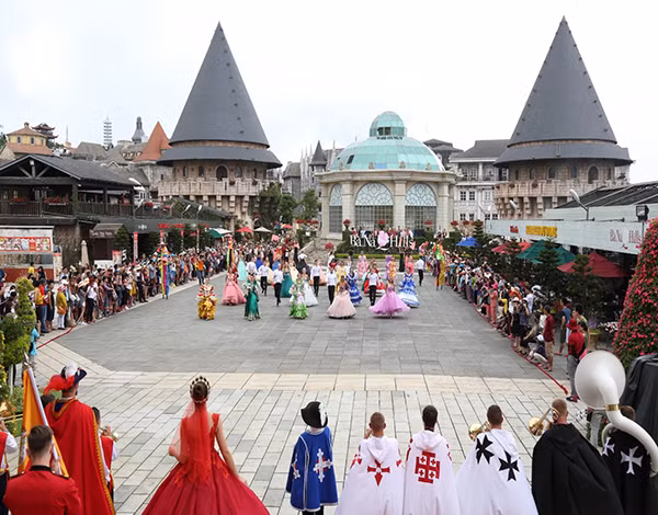 10 năm và sự thay đổi ngoạn mục của đỉnh Núi Chúa ảnh 7