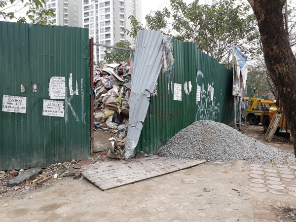 ‘Đắng lòng’ khu đất gần 2.000 m2 bị hoang hóa giữa lòng Thủ đô ảnh 4