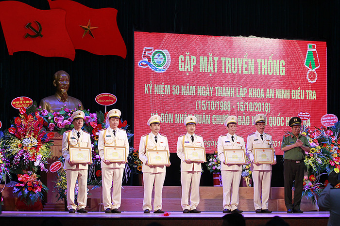 Khoa An ninh Điều tra - 50 năm phát huy truyền thống anh hùng ảnh 3