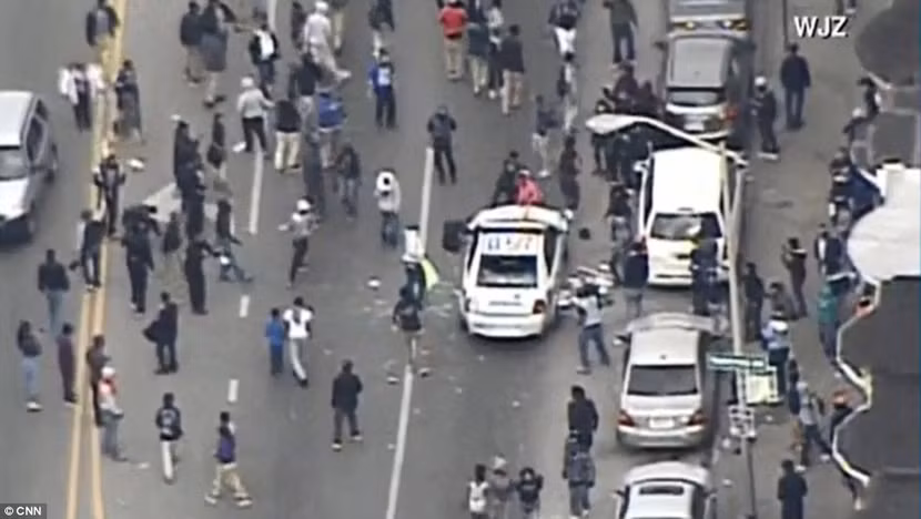 Baltimore (Mỹ) bạo động sau cái chết mới nhất của thanh niên da đen ảnh 4