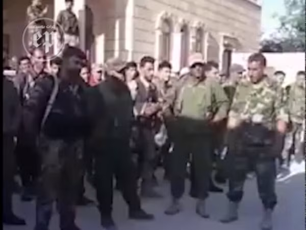 Lực lượng thân SAA thề sẽ chiếm lại các khu vực do SDF nắm giữ ở Deir Ezzor ảnh 1