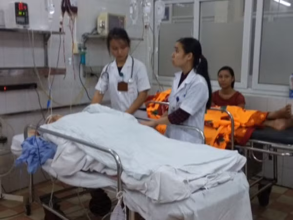 Vụ sập nhà cổ tại Hà Nội: Dốc toàn lực cứu người, khắc phục hậu quả ảnh 2