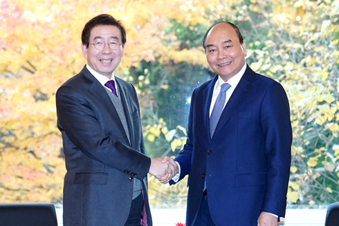 Thị trưởng Seoul cam kết hỗ trợ hết mình cho cộng đồng 17.000 người Việt Nam ảnh 1