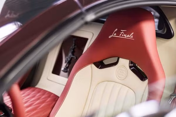 Bugatti chính thức trình làng chiếc xe Veyron cuối cùng ảnh 9