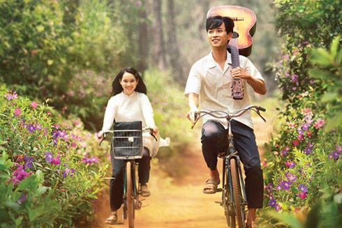 Trào lưu xem phim bằng… mạng xã hội ảnh 1