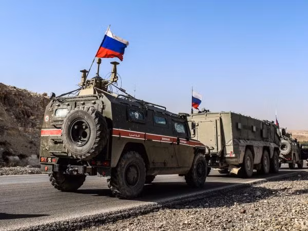 Quân cảnh Nga tuần tra trên cao tốc M4 và M5 ở Syria ảnh 1 Quân cảnh Nga tuần tra trên cao tốc M4 và M5 ở Syria ảnh 1