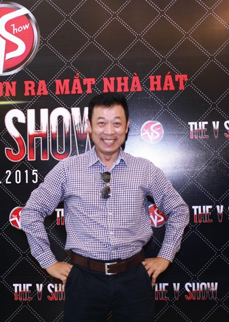 Danh hài Vân Sơn ra mắt nhà hát "The V Show" tại TP Hồ Chí Minh ảnh 1