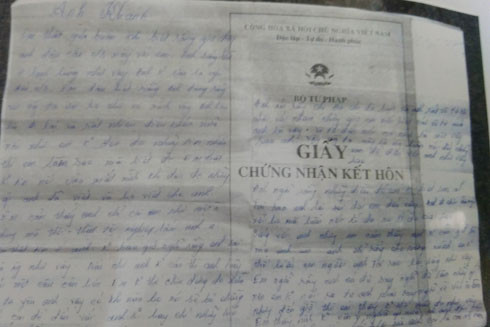 Nút buộc trên chiếc khăn lật tẩy tội ác của người chồng giết vợ ảnh 3