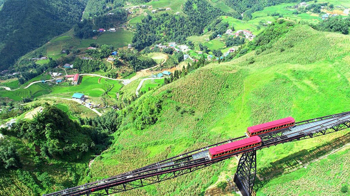 Cẩm nang du lịch "thành phố trong mây" từ A đến Z ảnh 4