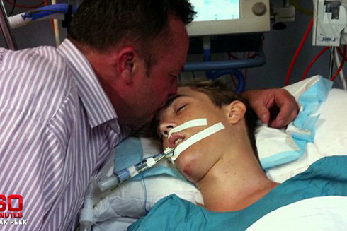 Nỗi ám ảnh "tem giấy" sẽ kéo dài nhiều năm ảnh 1