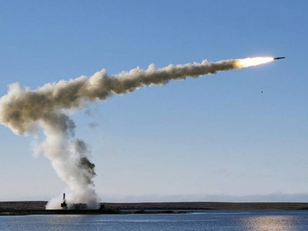 Mọi tàu chiến mới của Nga đều được trang bị tên lửa siêu thanh ảnh 1