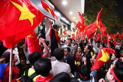 Hào hứng, hồi hộp và vỡ òa vui sướng! ảnh 1