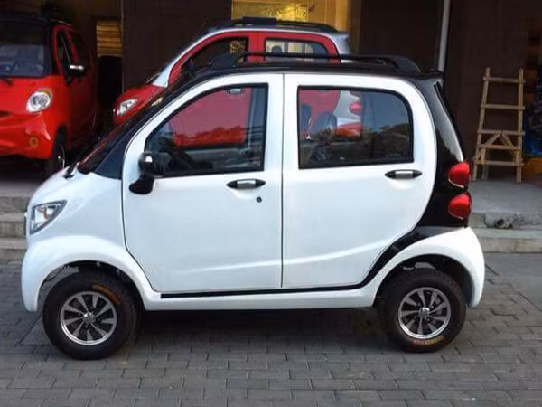 Đừng mất tiền oan mua ô tô điện mini ảnh 1