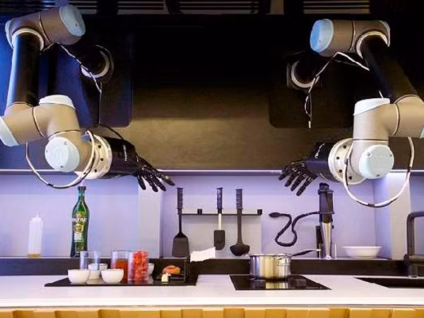 Chế tạo thành công cánh tay robot làm bếp ảnh 1