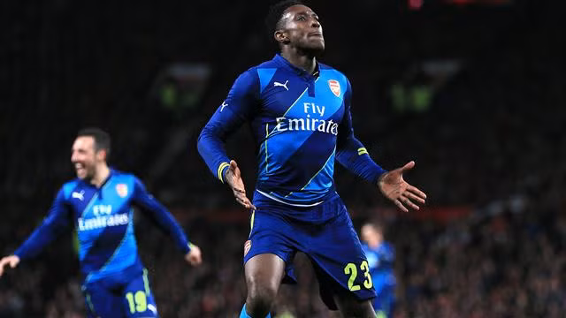 Louis Van Gaal nên xin nghỉ việc, trước khi chính thức bị “trảm” ảnh 3