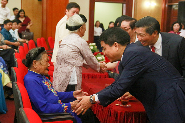 Huyện Thường Tín đón nhận Huân chương Lao động hạng Nhất ảnh 2 Huyện Thường Tín đón nhận Huân chương Lao động hạng Nhất ảnh 2