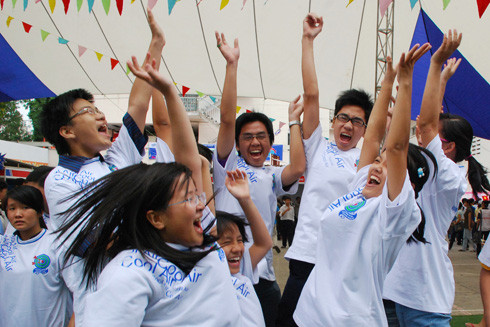 Tìm đủ cách giúp học sinh bớt "sống ảo" ảnh 1