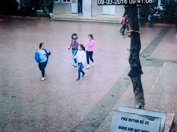 Những đứa trẻ bỗng dưng…"mất tích": Lỏng lẻo từ nhà đến trường ảnh 1