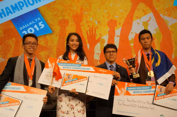 Việt Nam được vinh danh trong cuộc thi Tin học văn phòng thế giới ảnh 1