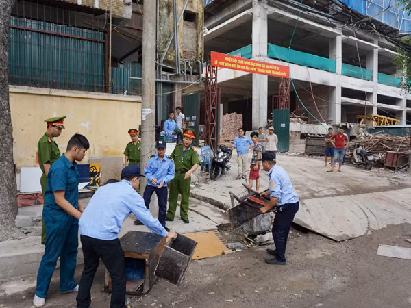 "Việc khó đã xong, nhờ dân ủng hộ" ảnh 1