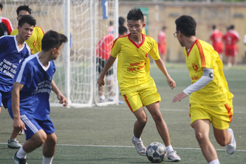 Giải bóng đá học sinh THPT Hà Nội - Báo ANTĐ 2016: Quyết đấu để nuôi hy vọng ảnh 1