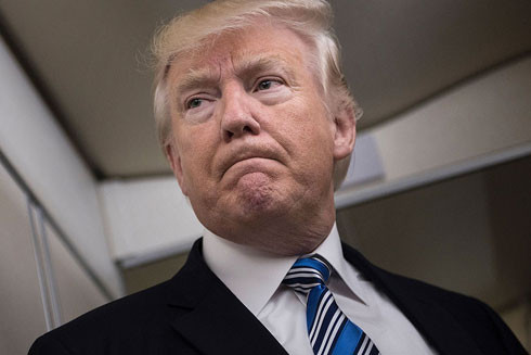 Tổng thống Donald Trump "tiến thoái lưỡng nan" ảnh 1