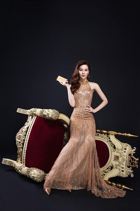 Hồ Ngọc Hà sắc sảo, sang trọng trong hình ảnh mới ảnh 1