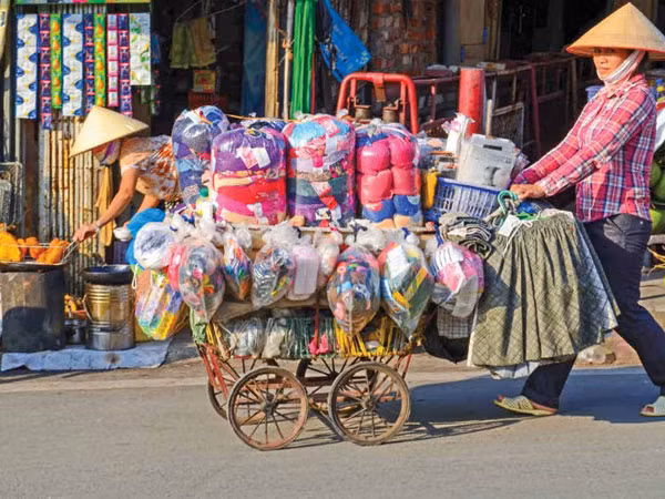 Tiến sĩ địa lý học người Đức Michael Waibel: "Nơi tôi yêu nhất Việt Nam vẫn là Hà Nội" ảnh 2