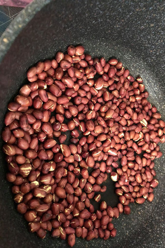 Cơm nắm muối vừng, từ món ăn "lỡ độ đường xa" đến quà quê nơi thành phố ảnh 4 Cơm nắm muối vừng, từ món ăn "lỡ độ đường xa" đến quà quê nơi thành phố ảnh 4