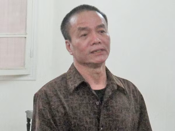 Ký khống hợp đồng để chiếm đoạt hàng chục tỷ đồng ảnh 1