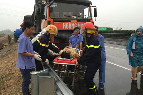 Giành giật sự sống sau tiếng còi cấp cứu 115 ảnh 3