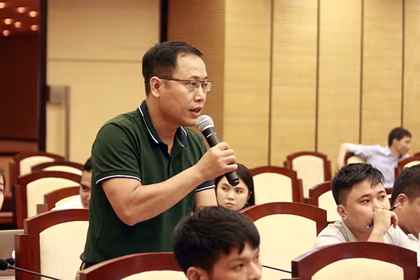 Đối thoại, giải quyết đúng quy định pháp luật, 14 hộ dân có đất trong vùng sân bay Miếu Môn đồng thuận bàn giao mặt bằng ảnh 3