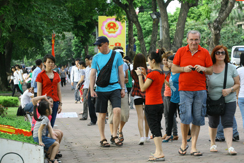 Giữa cuộc sống yên bình, vạch mặt kẻ phá bĩnh lạc lõng! ảnh 2