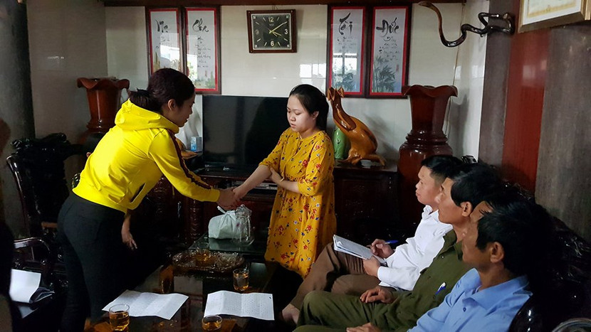 Giáo sinh bị đánh nhập viện rút đơn yêu cầu khởi tố phụ huynh ảnh 1